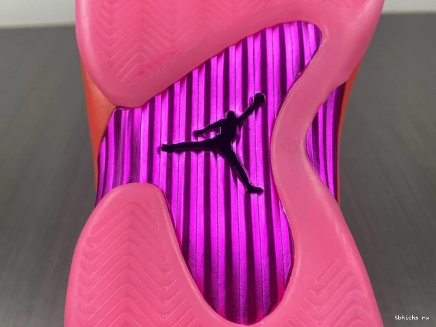 Reps TB Pink Retro DH4121-600 14 (W) Low Shocking Jordan 0806